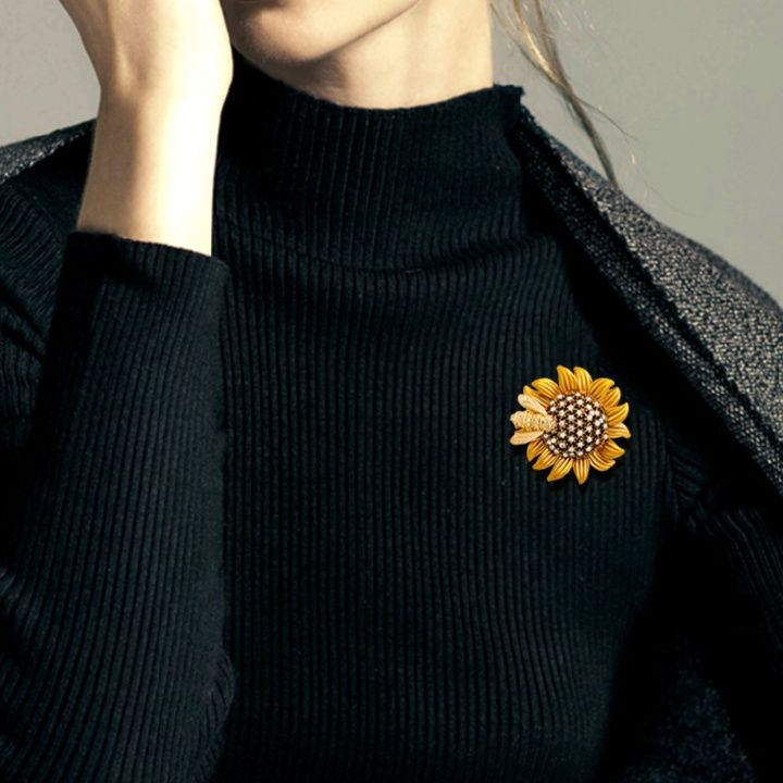 コサージュ 入園式向日葵モチーフ輝石装飾コサージュ