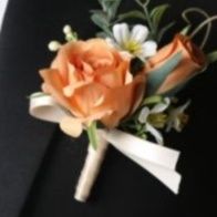 コサージュ 薔薇と小花が華やぐ結婚式用胸元飾り