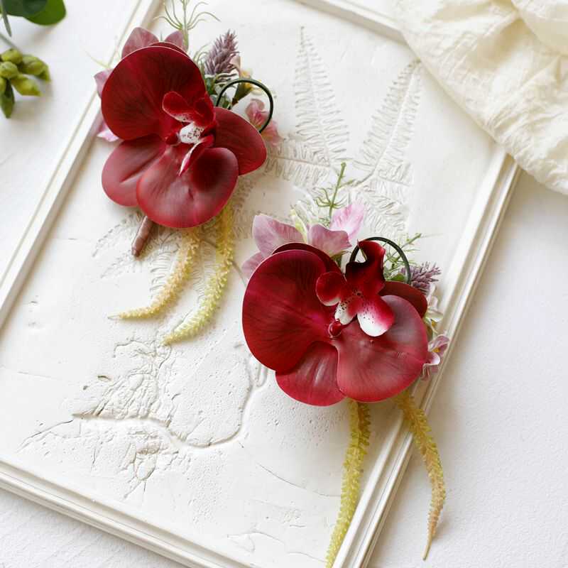 コサージュ 胡蝶蘭の輝き 純粋な誓いの花