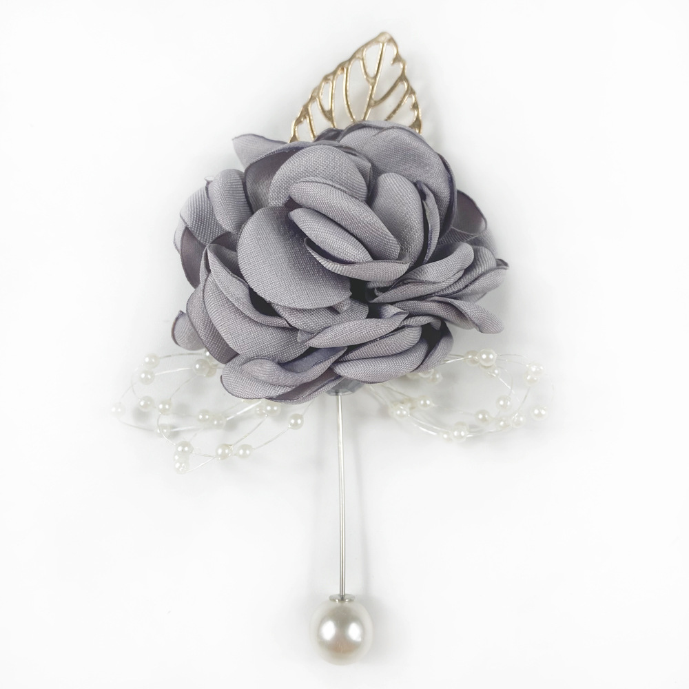 コサージュ 立体花モチーフと揺れるパール付きコサージュ