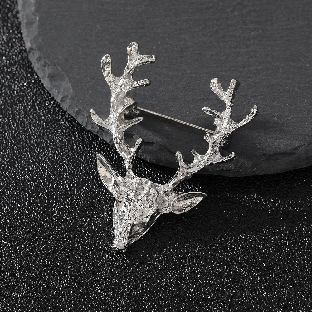 コサージュ 雄鹿の角モチーフ立体メタルコサージュ