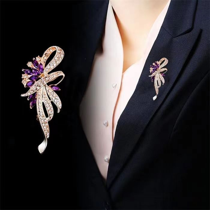 コサージュ 卒業式 華やか宝石リボンモチーフ胸元装飾品