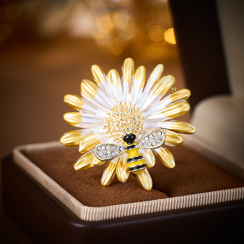 コサージュ 花園の蜜蜂 ジュエリーコサージュ