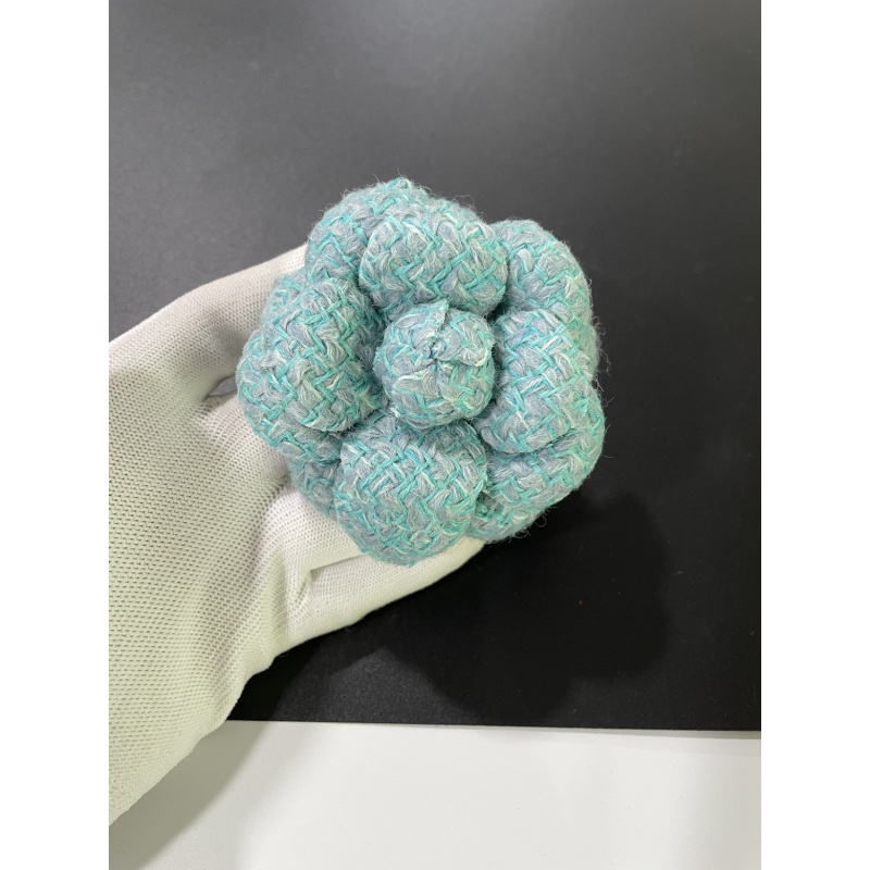 コサージュ 花びら輝く 立体花コサージュ