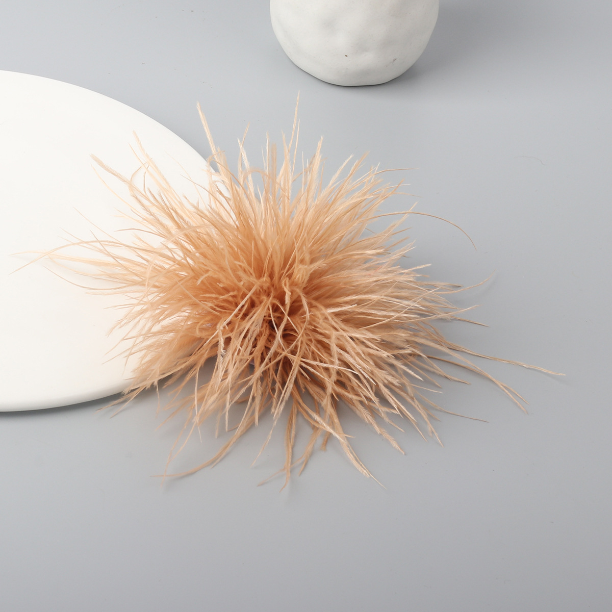 コサージュ ふんわり羽毛の上品な丸型フェザー 結婚式