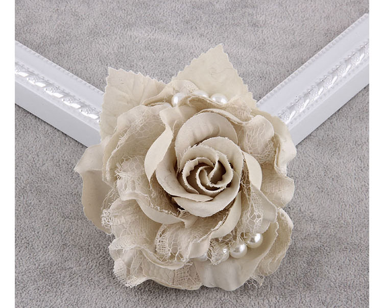 コサージュ 結婚式 薔薇とパール飾りの上品な花束風コサージュ