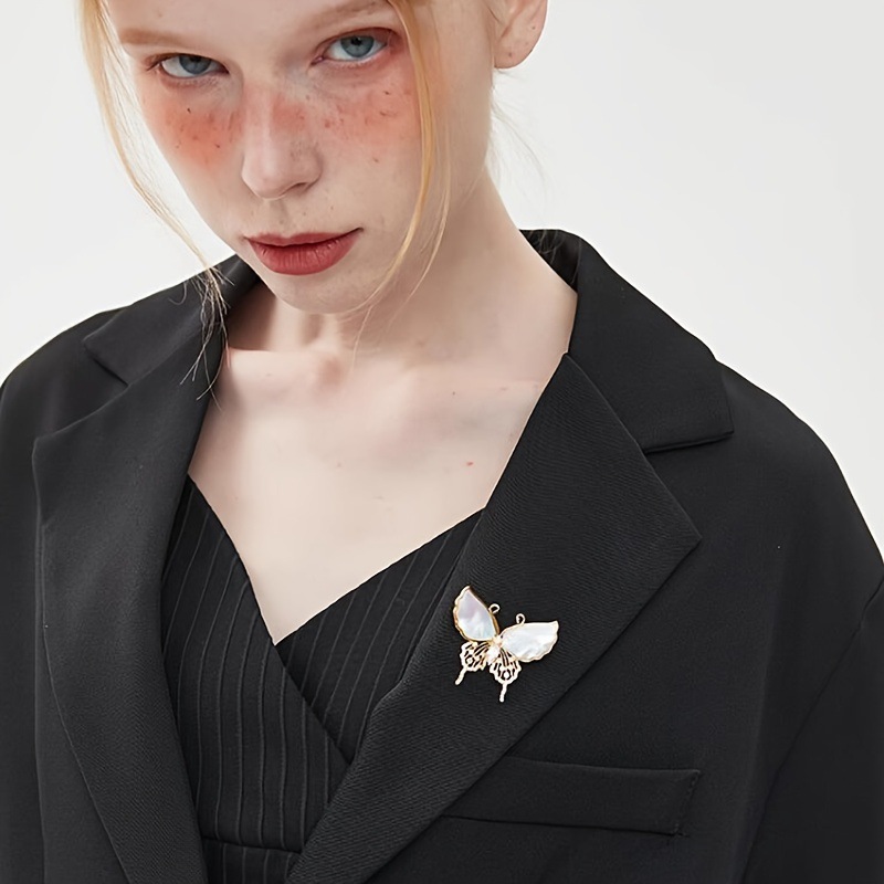 コサージュ 入学式 真珠の羽根蝶々ブローチ入学式用