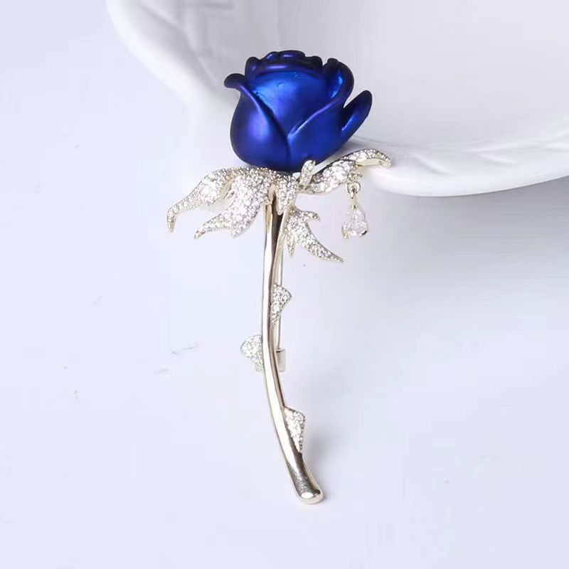 コサージュ 華やか薔薇の宝石コサージュ