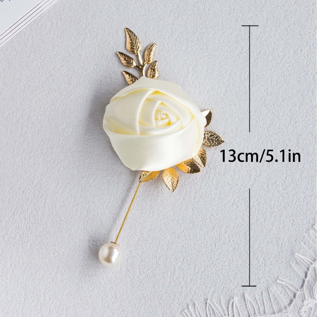 コサージュ 薔薇と金葉に揺れる一粒パール付き　結婚式