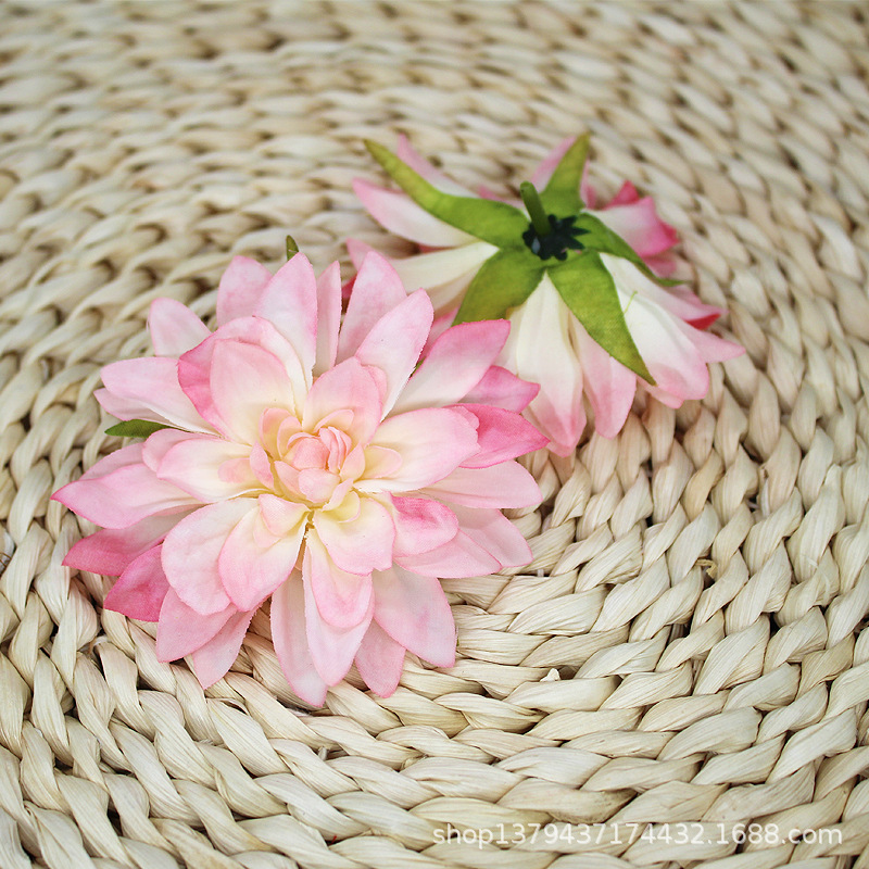 コサージュ 華やかダリア風二輪花飾り結婚式用コサージュ