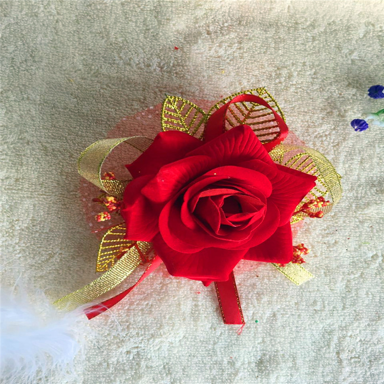 コサージュ 華やか薔薇と金糸装飾の上品コサージュ