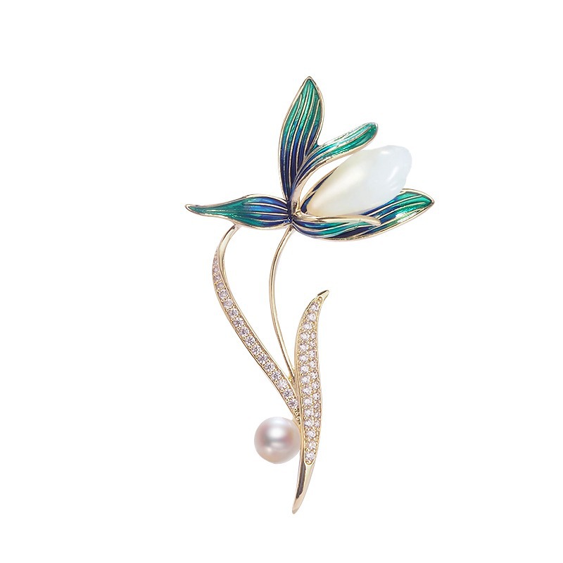 コサージュ 真珠と水晶で彩る優雅な一輪花コサージュ