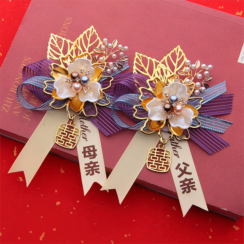 コサージュ 花重ね 祝福の輝き