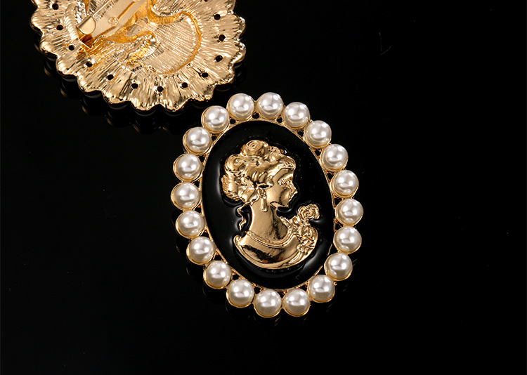 コサージュ 真珠縁取り貴婦人カメオ楕円コサージュ