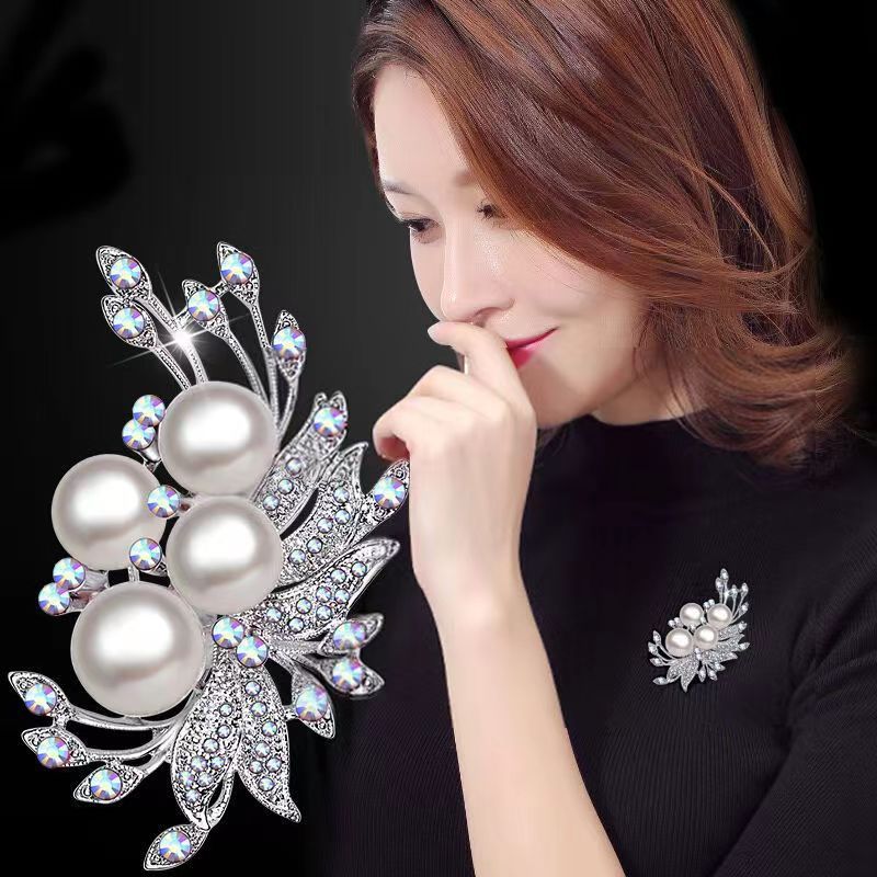 コサージュ 卒園式 真珠と水晶の花束ブローチ