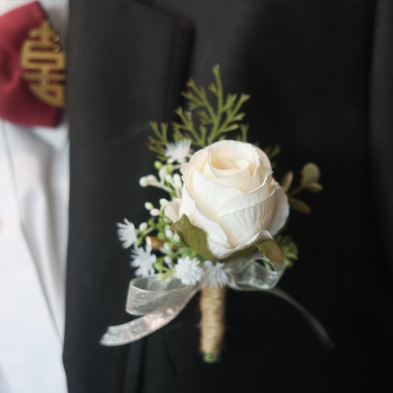 コサージュ 優美なバラの祝福コサージュ