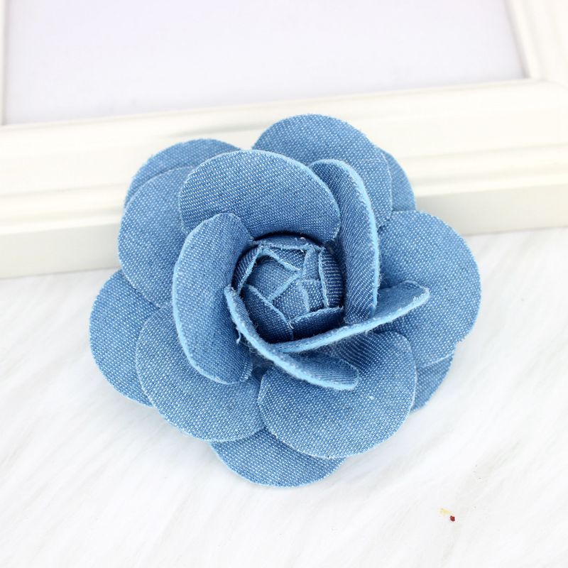 デニム素材の立体花モチーフ二輪セットコサージュ