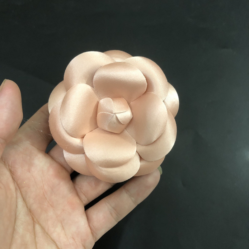 コサージュ 花びら輝く 立体花コサージュ