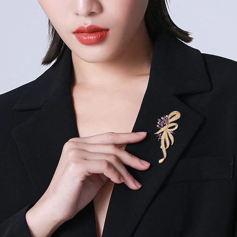 コサージュ 卒業式 華やか宝石リボンモチーフ胸元装飾品