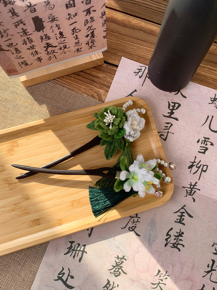 コサージュ 花扇流れ珠飾り 和風コサージュ