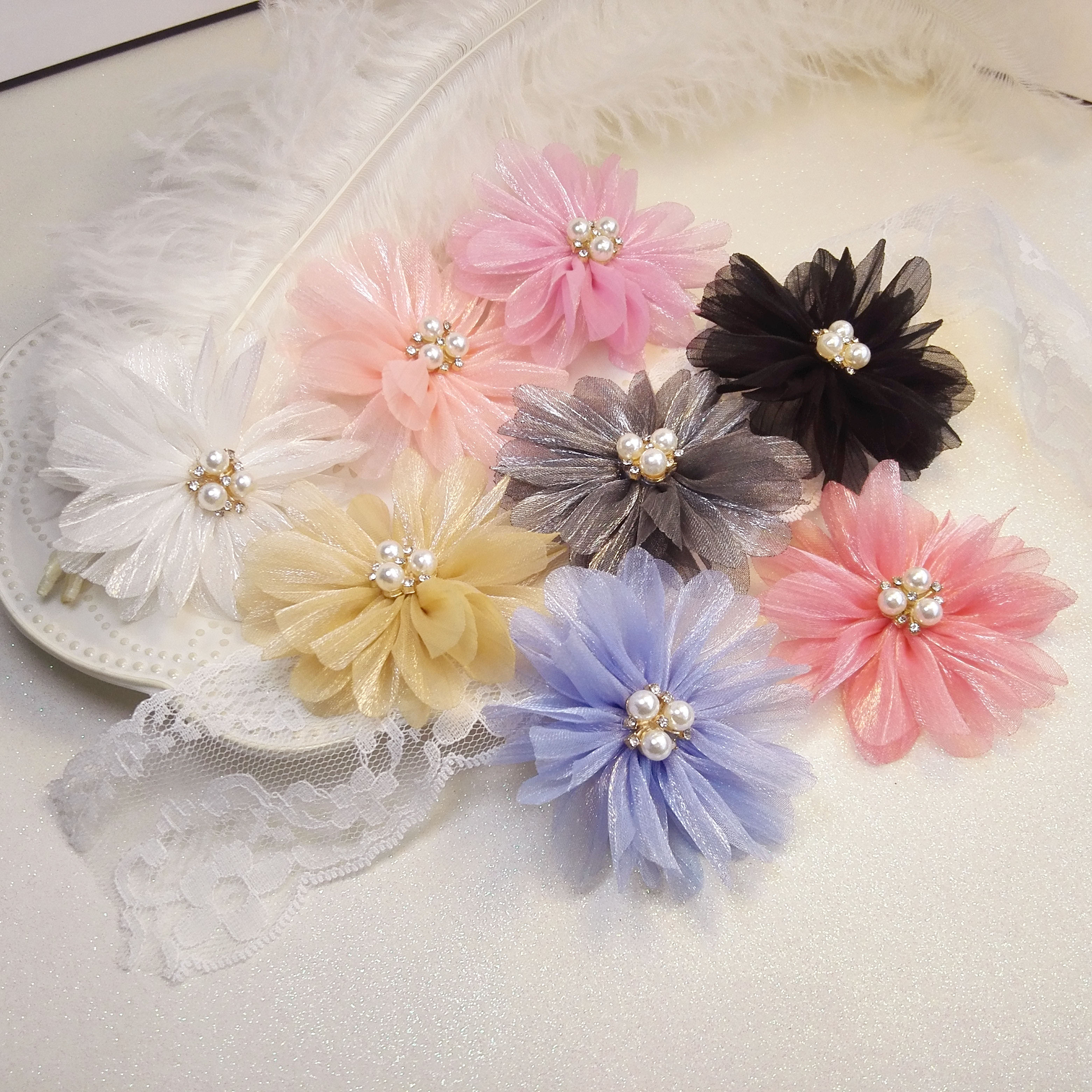 コサージュ 華やか花びら真珠のコサージュ