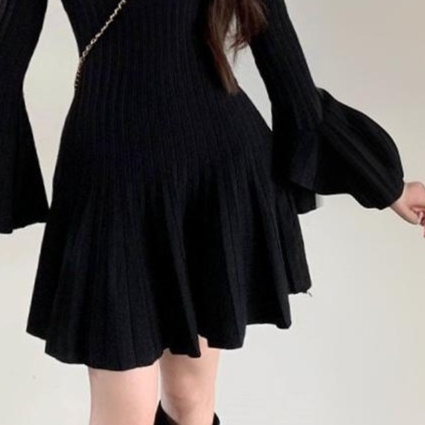 https://fulmo-img-server.com/cozychic/1736864221904_ec7o4wpz_fx8mqz2x.jpeg