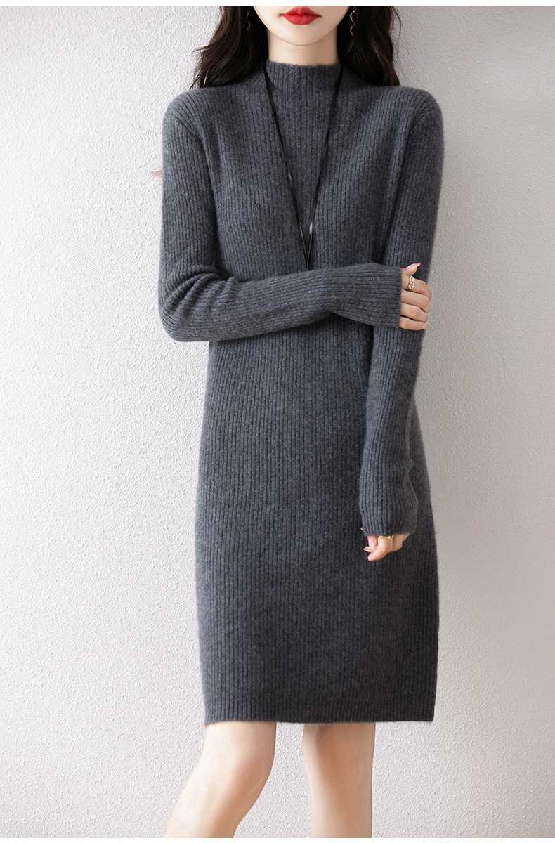 タートルネックリブニットワンピース