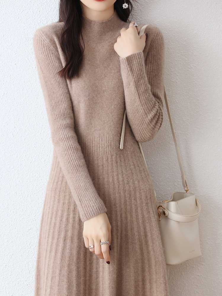 リブ編みミモレ丈ニットワンピース
