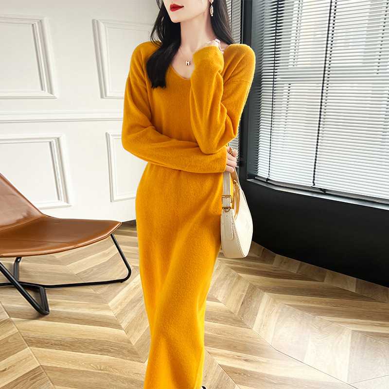 上質なシルエット ニットワンピース