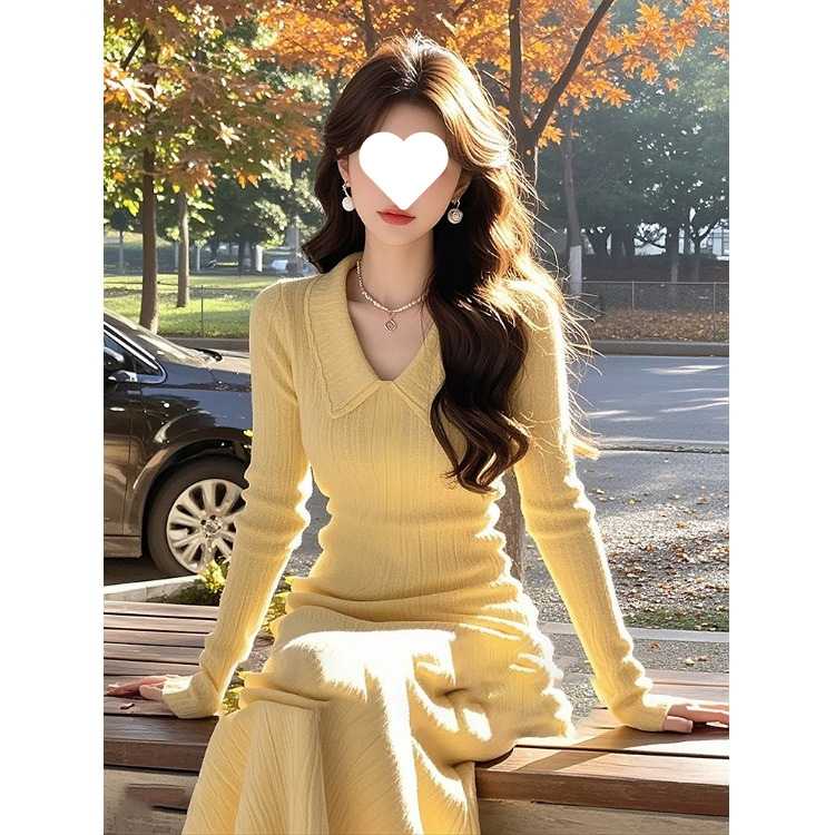 清楚で上品な襟付きリブニットワンピース