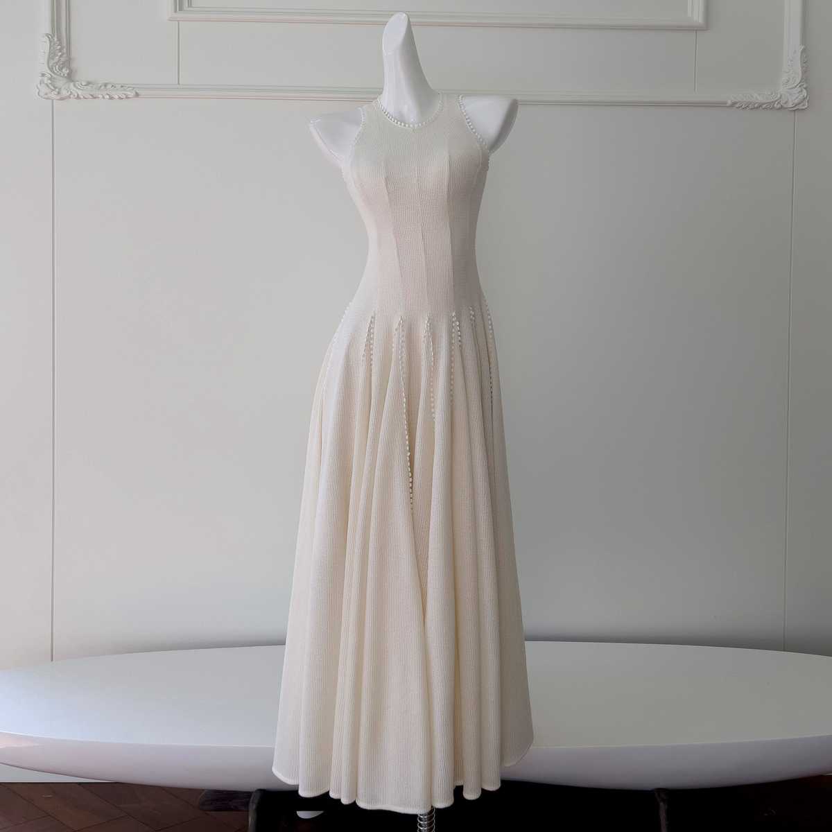 ニットワンピース フレアシルエットニットロングワンピース