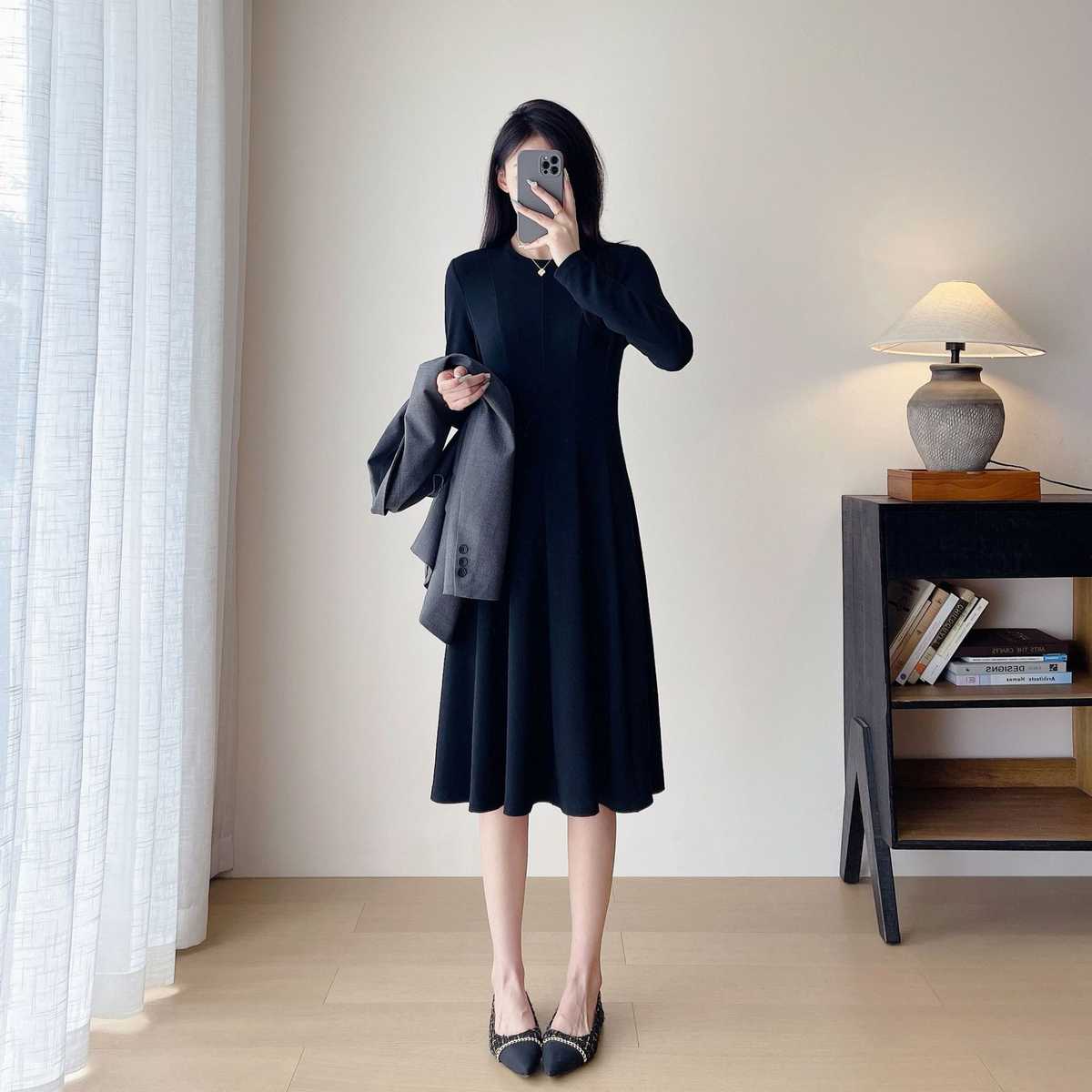 ニットワンピース 優雅なハイネックニットロングワンピース