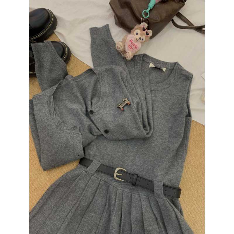 https://fulmo-img-server.com/cozychic/1756453854170_l8vwrwve_biwlblfl.jpeg
