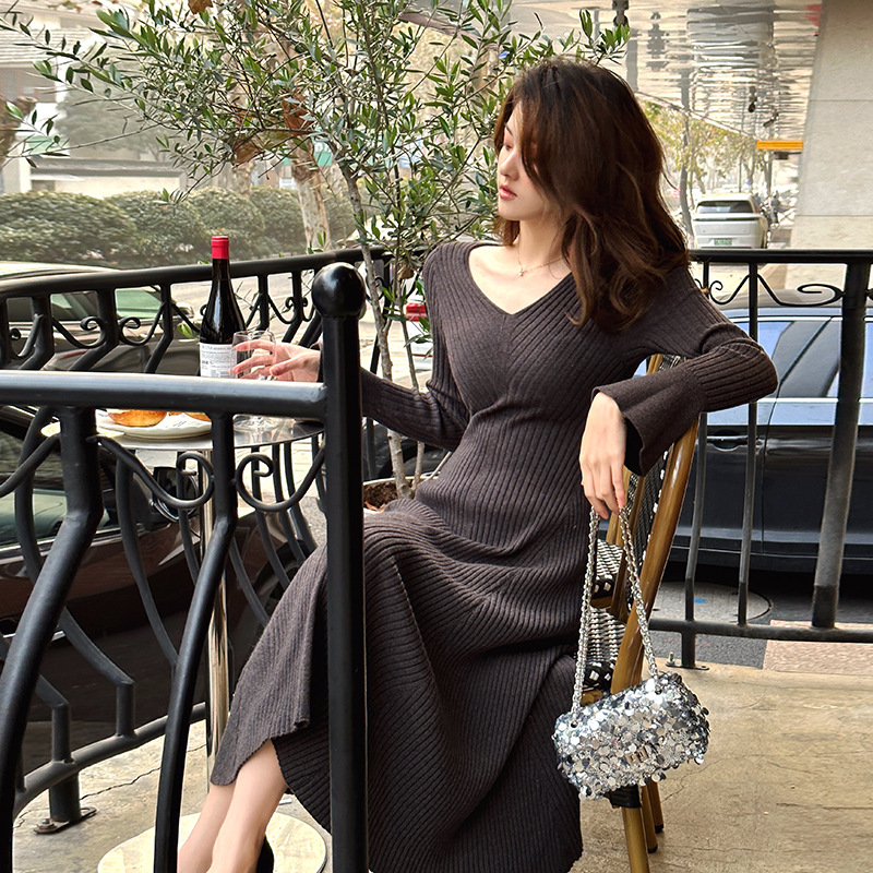 https://fulmo-img-server.com/cozychic/4f80dfd3-9df5-4b3d-bca7-f9f70e1cb102.jpg