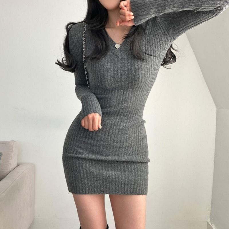 https://fulmo-img-server.com/cozychic/5f25793f-09c4-4ad5-aacd-fe35349d0760.jpg