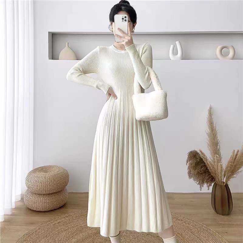 https://fulmo-img-server.com/cozychic/60e966b9-2061-4bae-b8a3-3830f3bd198f.jpg