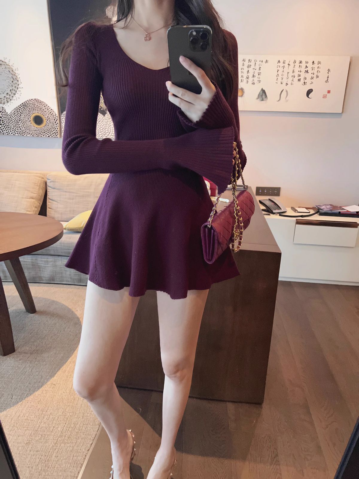 https://fulmo-img-server.com/cozychic/614d1103-c092-459f-8aa0-f7fa8a877da7.jpg