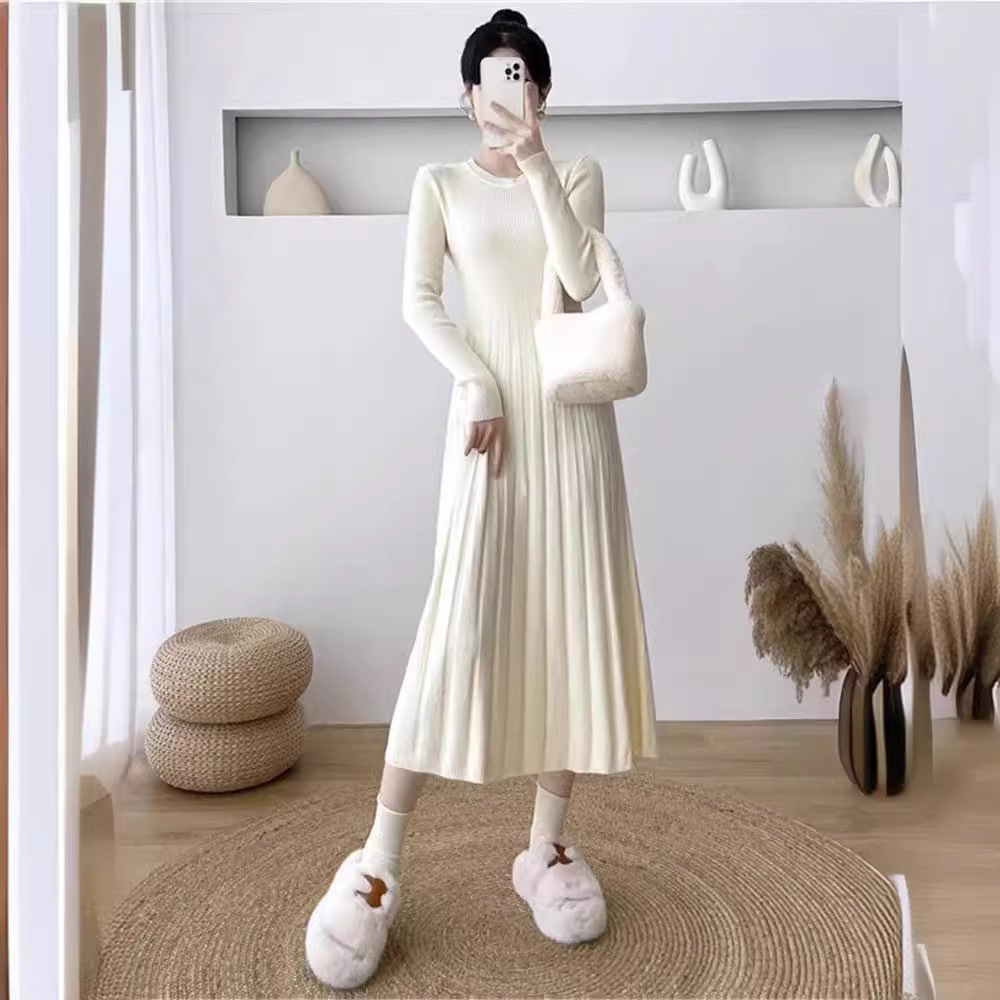 https://fulmo-img-server.com/cozychic/731f428b-c489-4d73-b434-65a6878dea8c.jpg