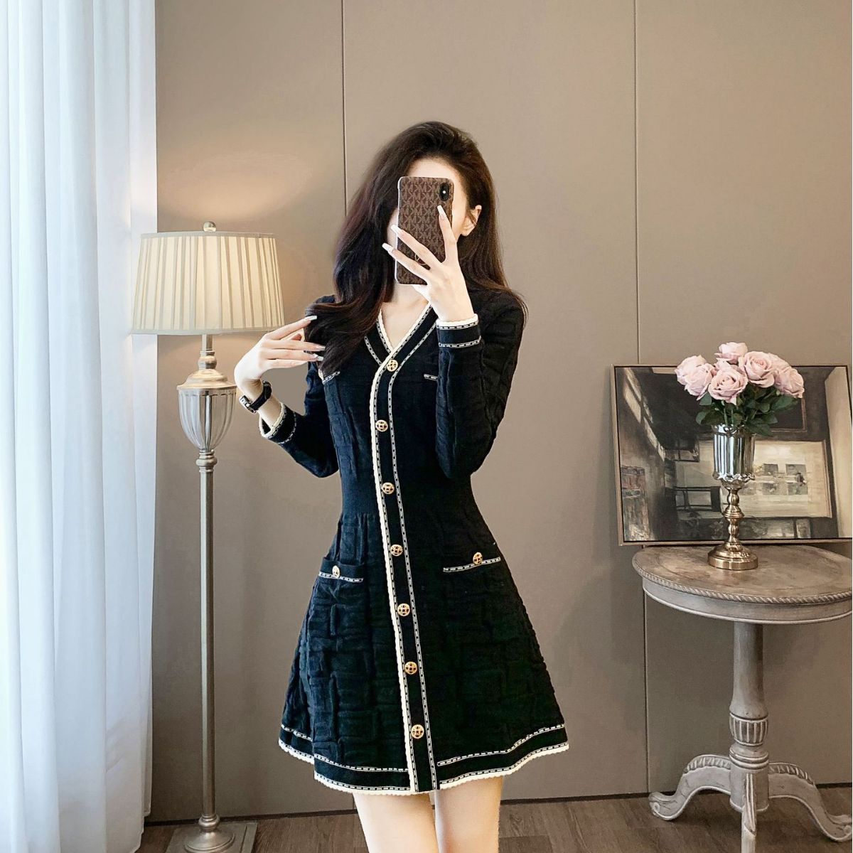 https://fulmo-img-server.com/cozychic/7d2d1e12-bb2c-4f23-adce-f3abf810eae4.jpg