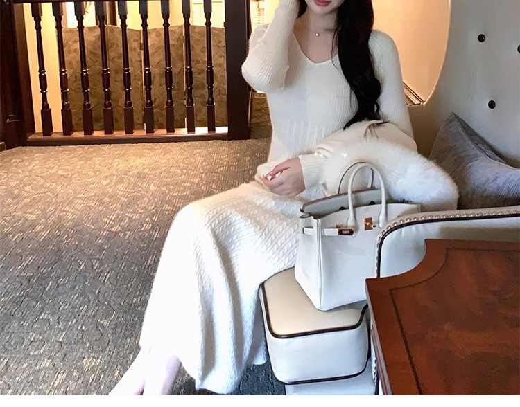 大人気 リブ編みマーメイドニットワンピース