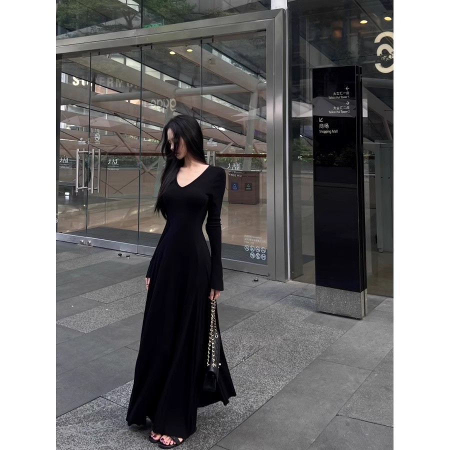 https://fulmo-img-server.com/cozychic/8a823e98-e921-4d35-8a37-8fdfc2a75184.jpg