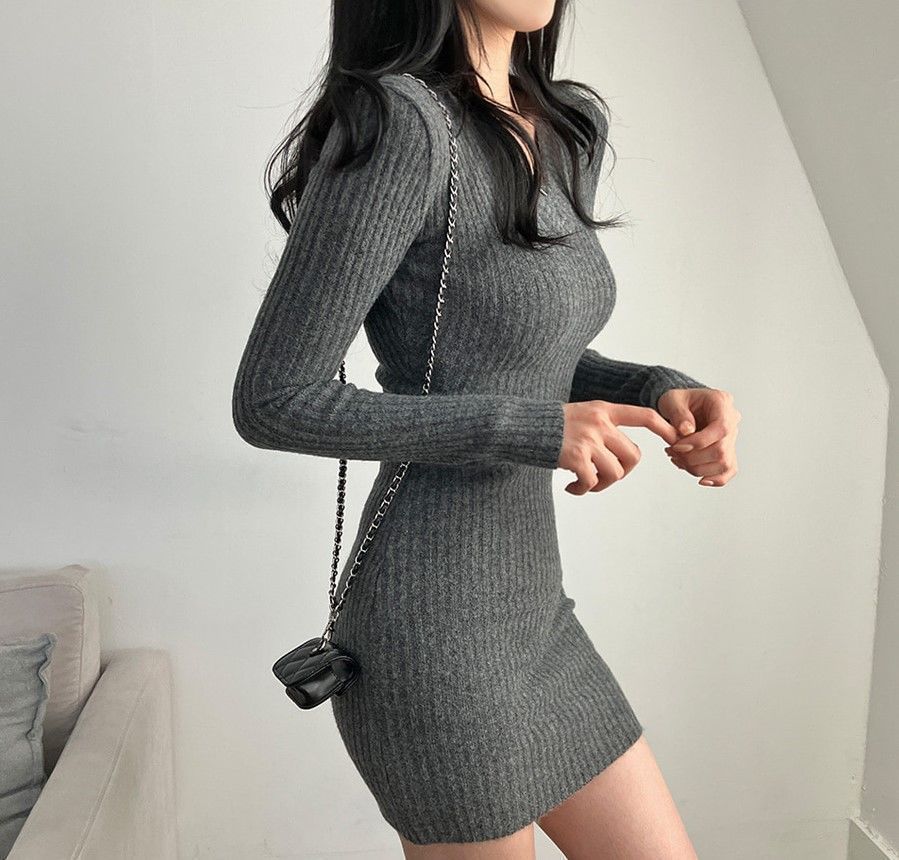 https://fulmo-img-server.com/cozychic/9674f914-b0d4-4c6c-8273-091a2f9a4444.jpg