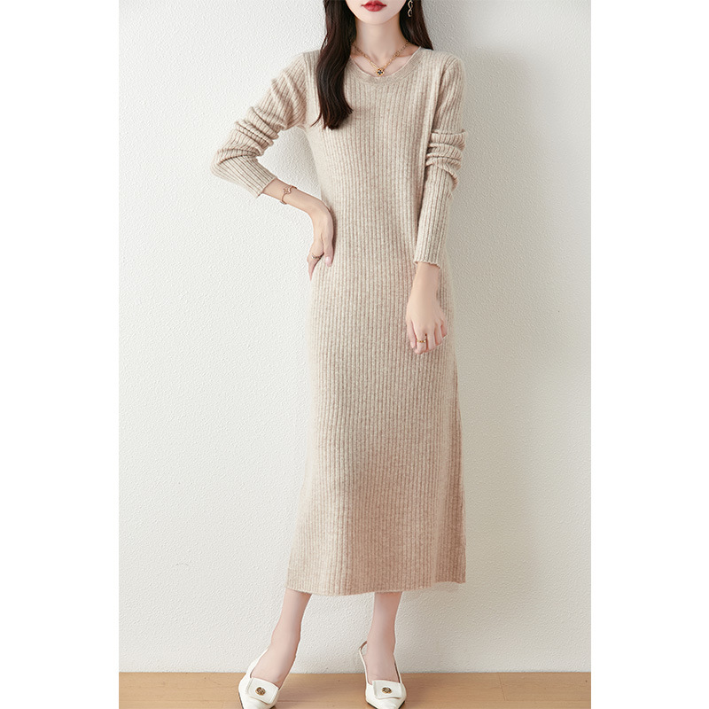ニットワンピース シンプルリブニット美シルエットワンピース