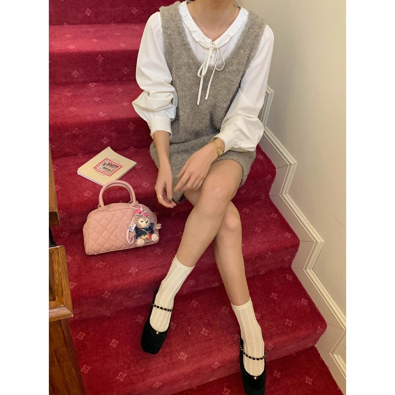 ゆったりベスト風ニットワンピース