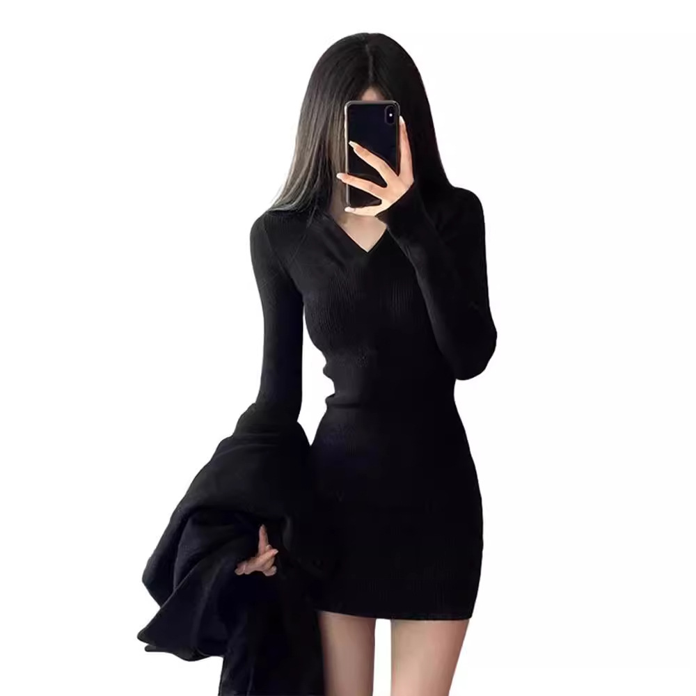 https://fulmo-img-server.com/cozychic/a19a50c1-ba4e-49b9-b61d-619ca5588175.jpg