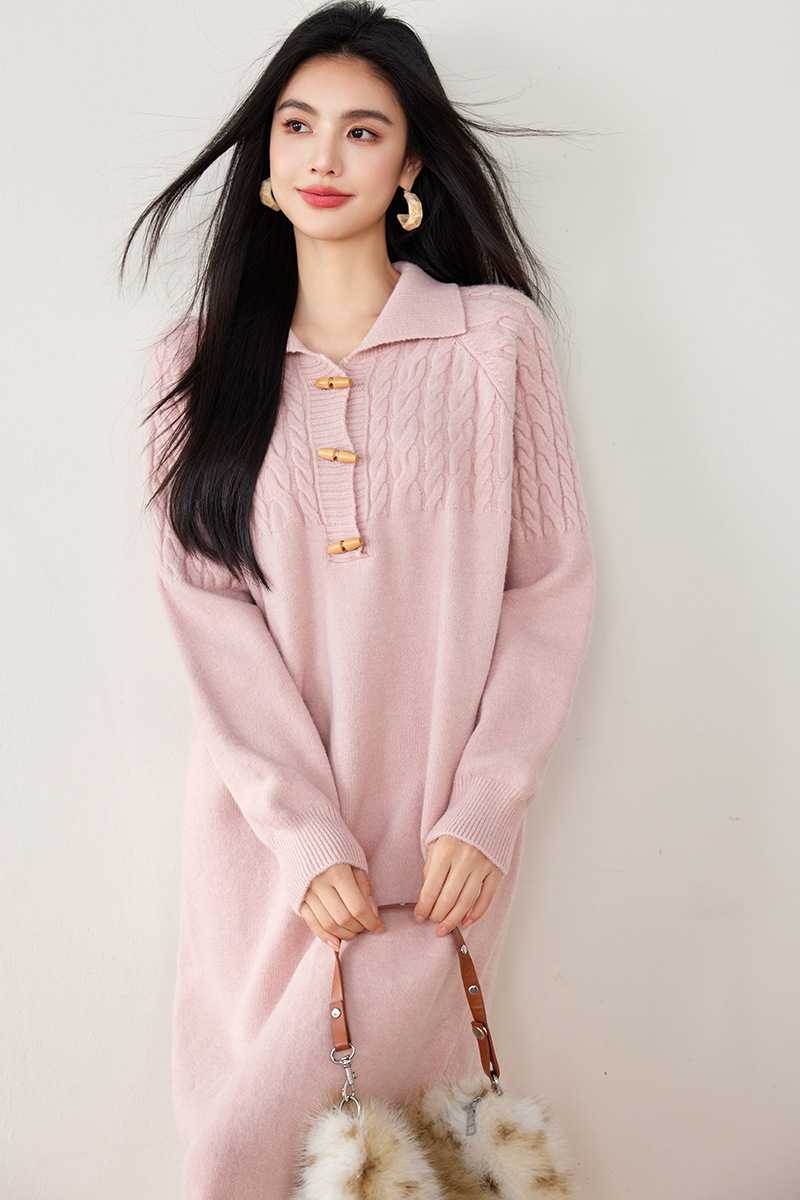 https://fulmo-img-server.com/cozychic/a763a070-c9e9-4fa8-be6c-53f198add835.jpg