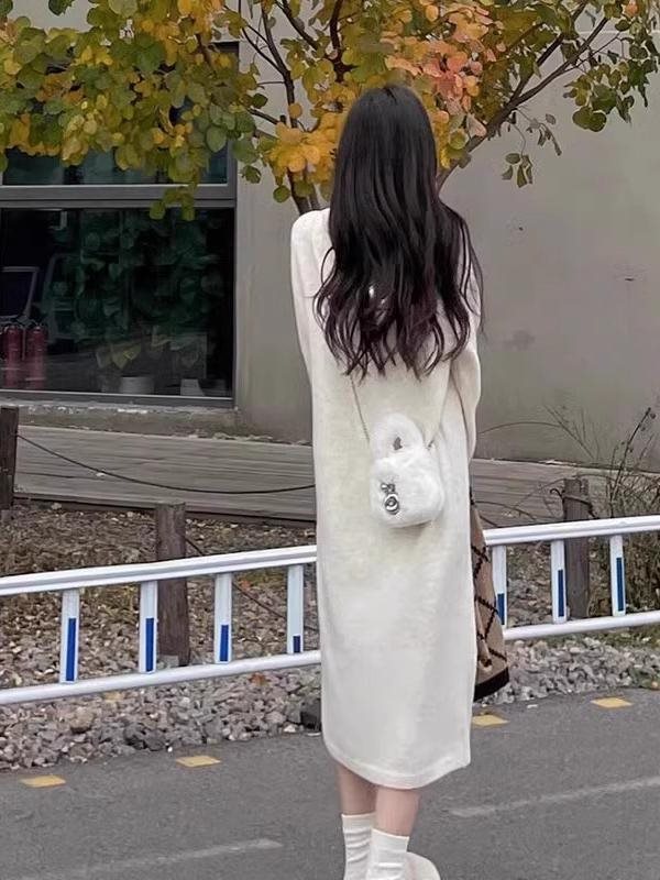 https://fulmo-img-server.com/cozychic/bf70dc4a-7d00-447a-ba88-95e7f21eafcd.jpg