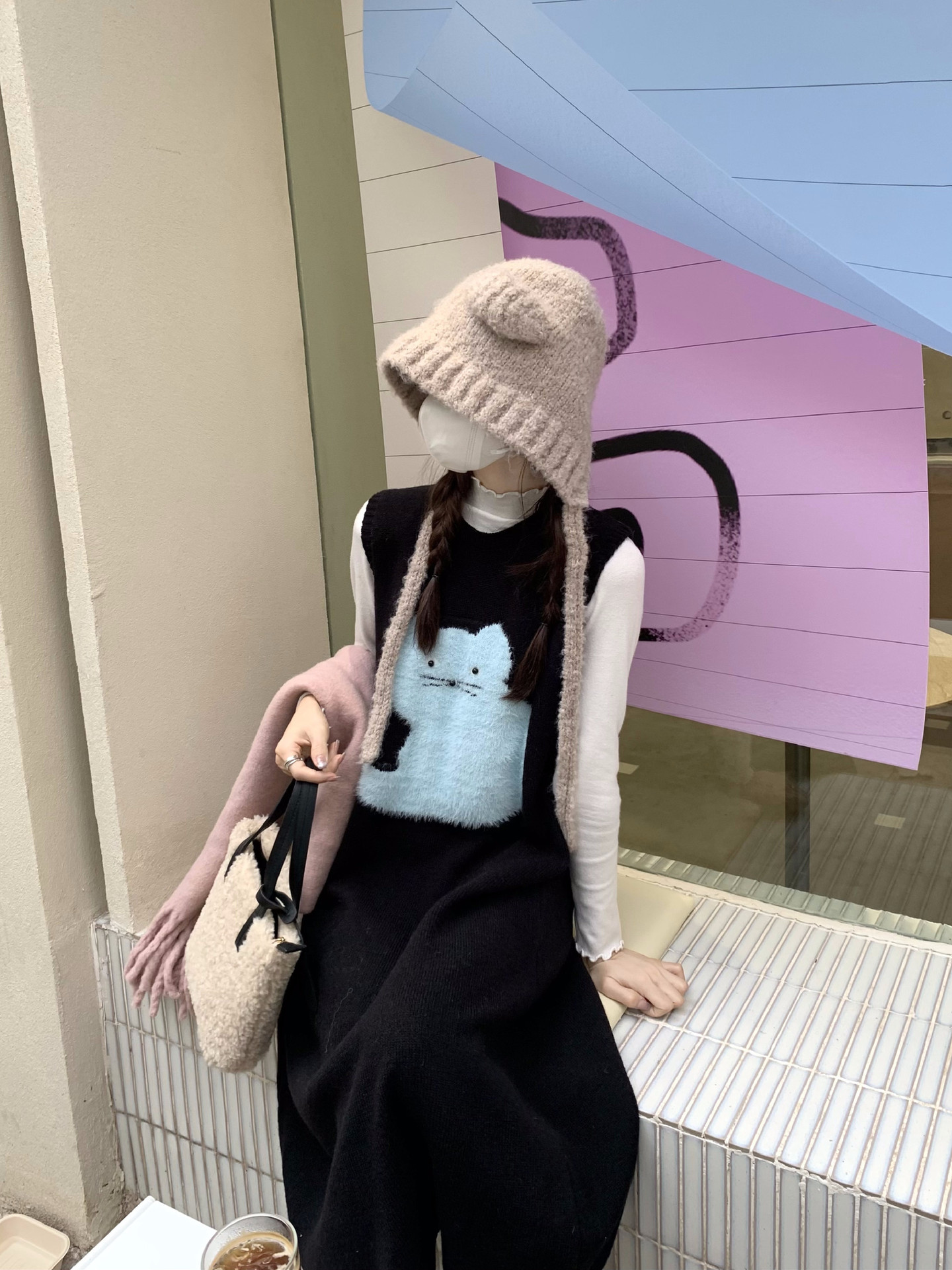 https://fulmo-img-server.com/cozychic/c2428f86-ff2e-475e-aa1d-495e544eef53.jpg