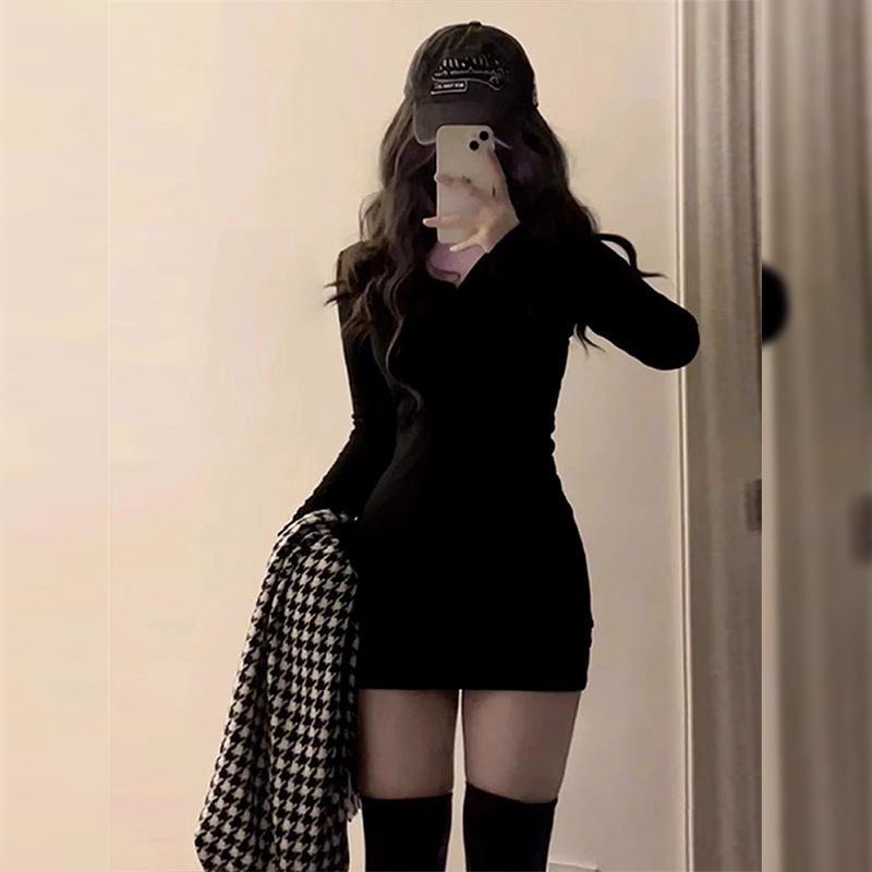 https://fulmo-img-server.com/cozychic/c919490d-b6fe-4557-9e65-25a314d16f06.jpg