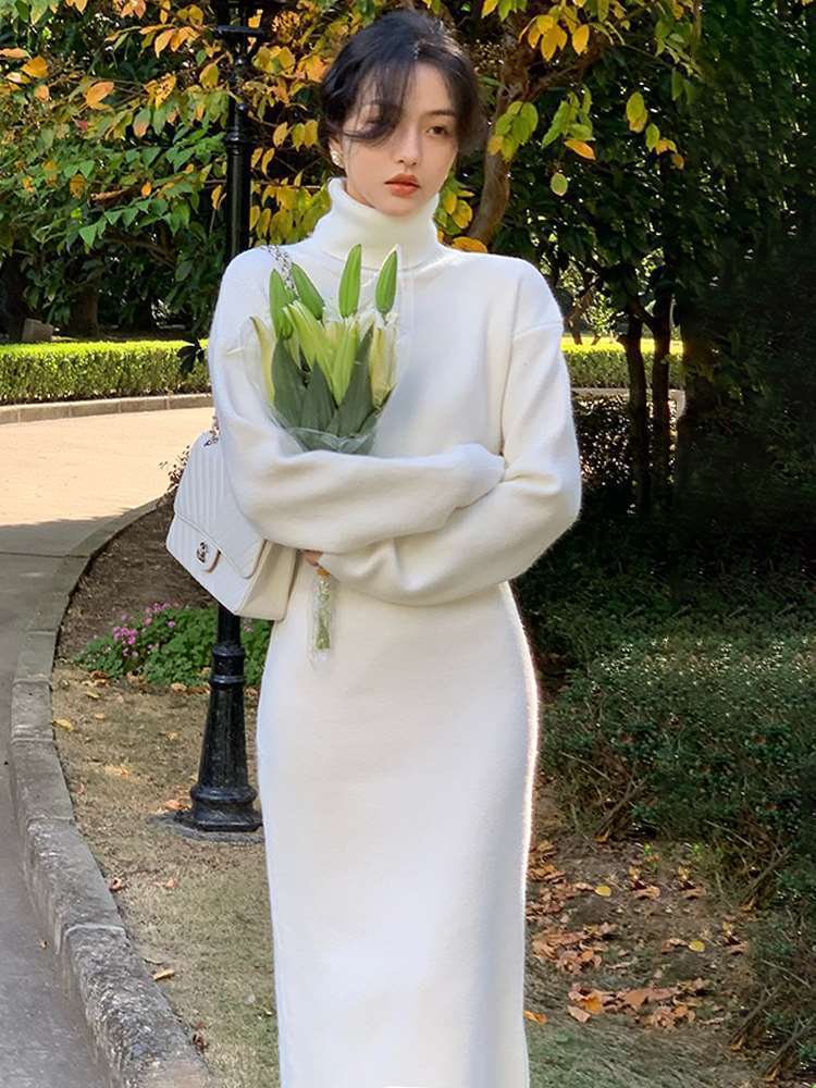 https://fulmo-img-server.com/cozychic/cb3360e3-88f1-4532-beab-2624f560791e.jpg
